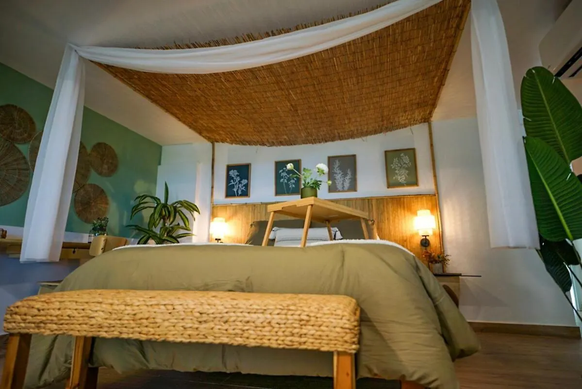 Villa Bali Entire Private Villa 5R 6Br & Pool